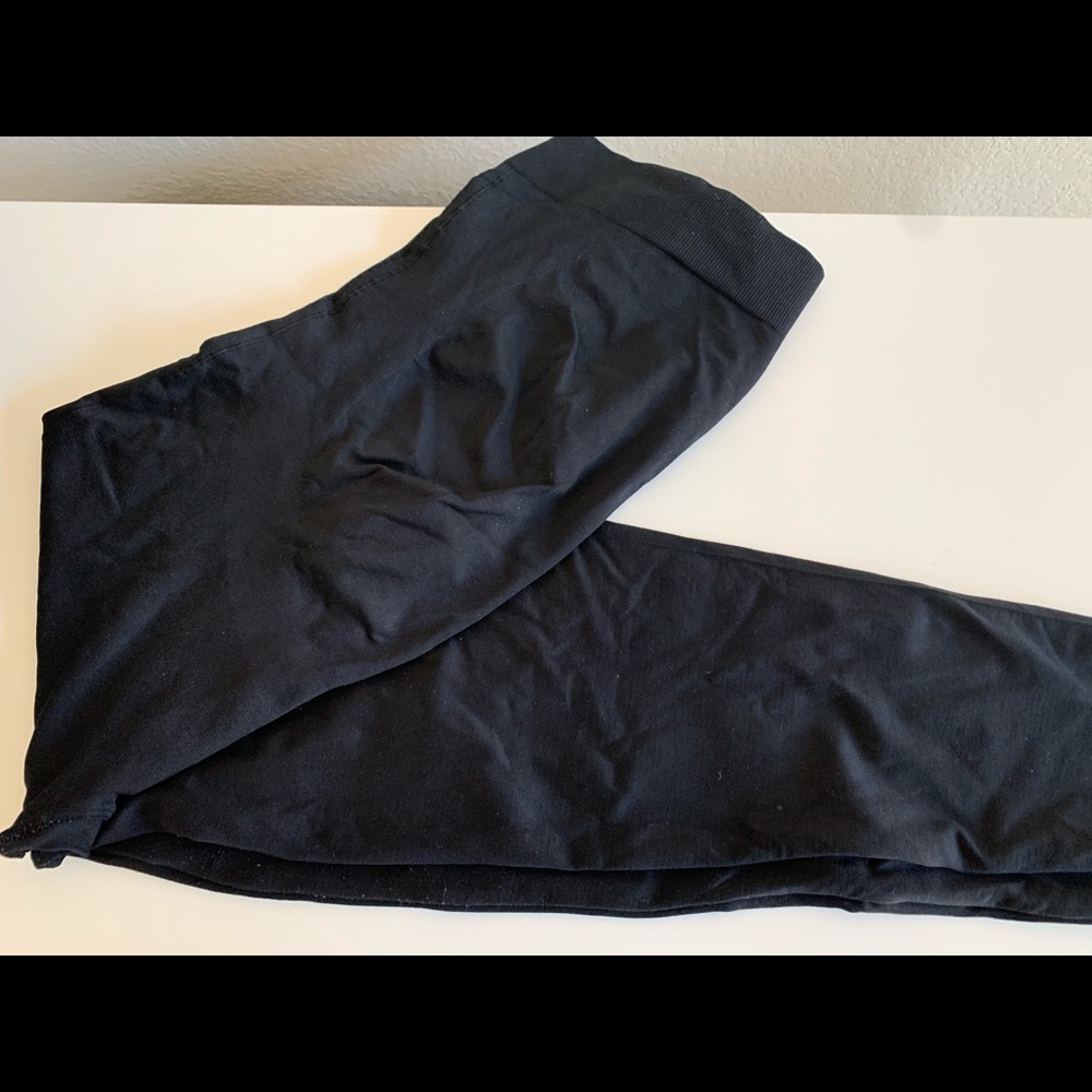 Blanqi Black Maternity Leggins LG